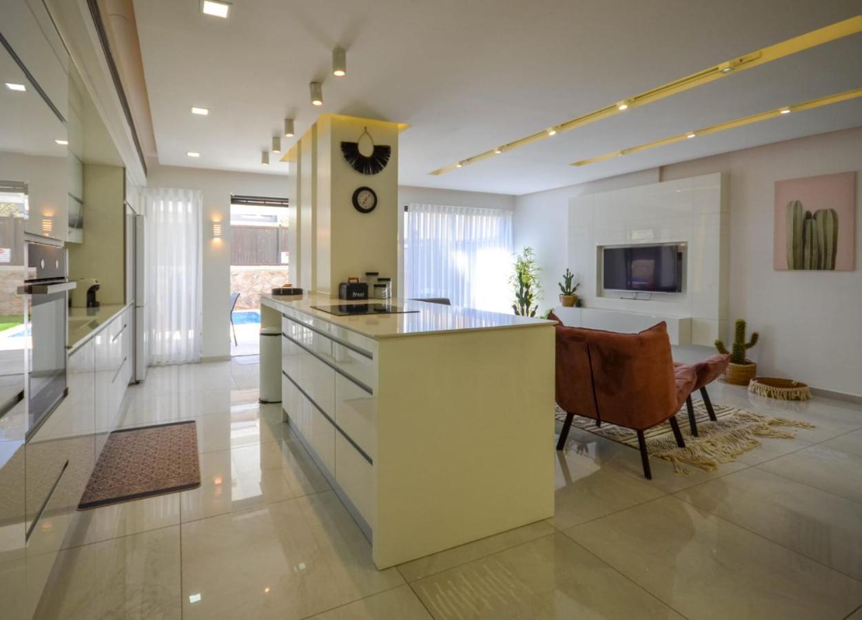 Sweet home Shahamon Eilat Buitenkant foto