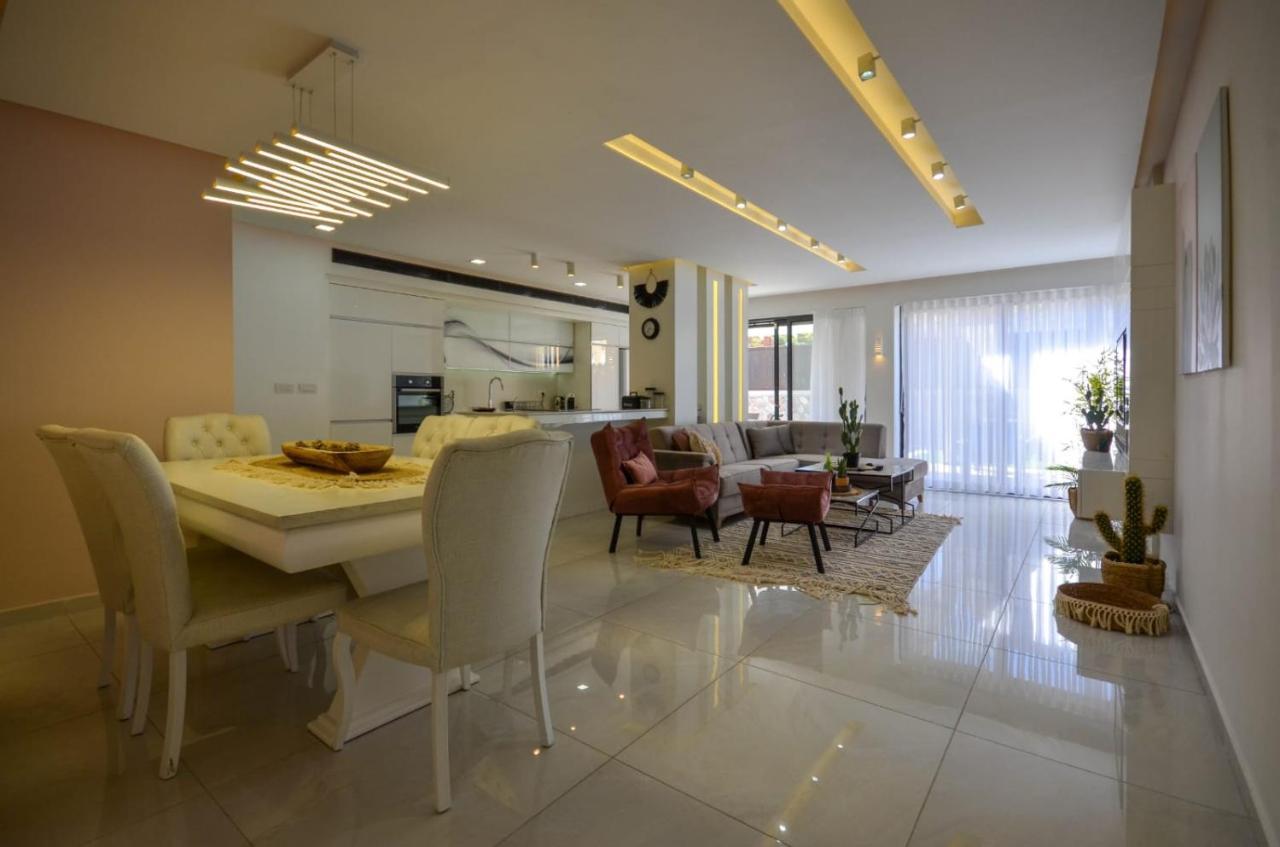 Sweet home Shahamon Eilat Buitenkant foto